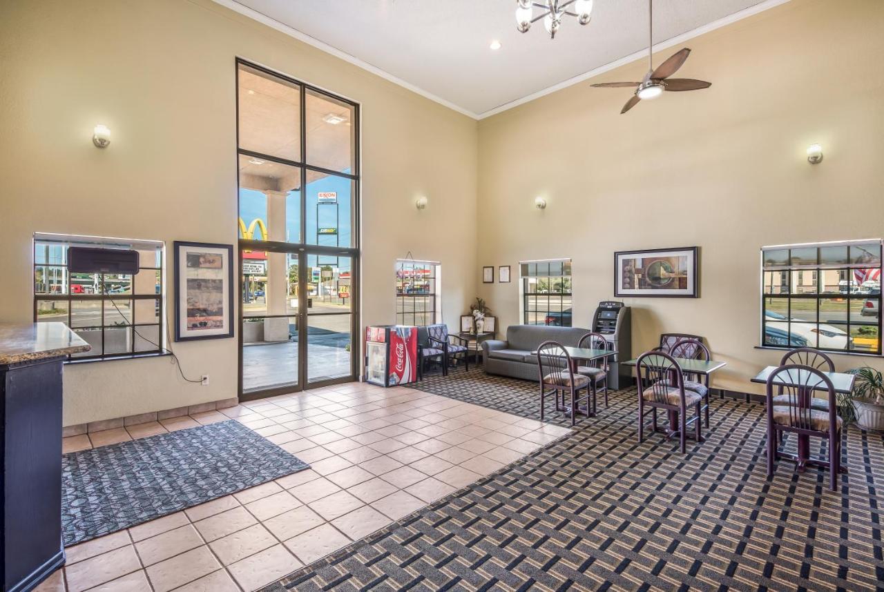 Americas Best Value Inn Arkadelphia Ngoại thất bức ảnh